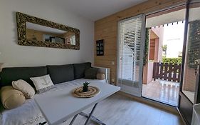 Appartement Bord De Mer, Piscine Et Wifi